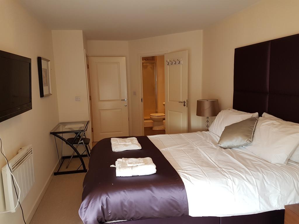 Two Bedrooms, Two Bath, Up To 3 Beds 1 Sofa - Slough Windsor Legoland Eksteriør bilde